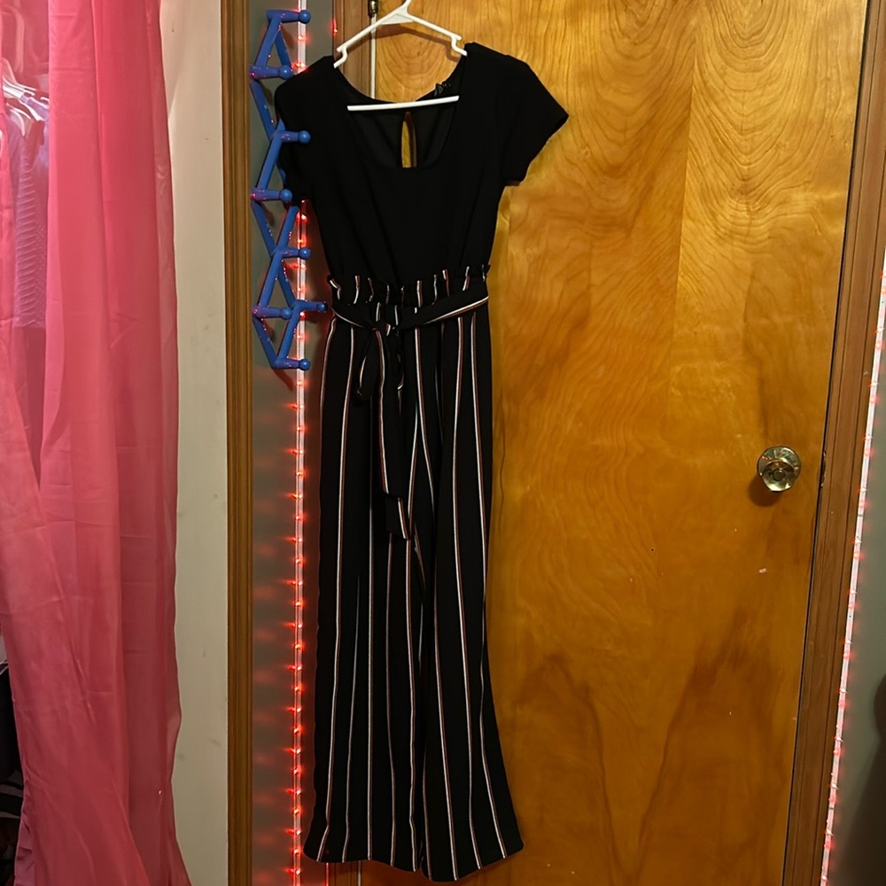 Romper Colors Black,Orange,White, Brand Rue21, Size Medium
